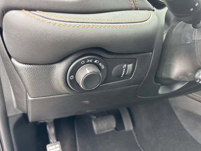 Used 2025 Dodge Durango R/T AWD/4WD image 19
