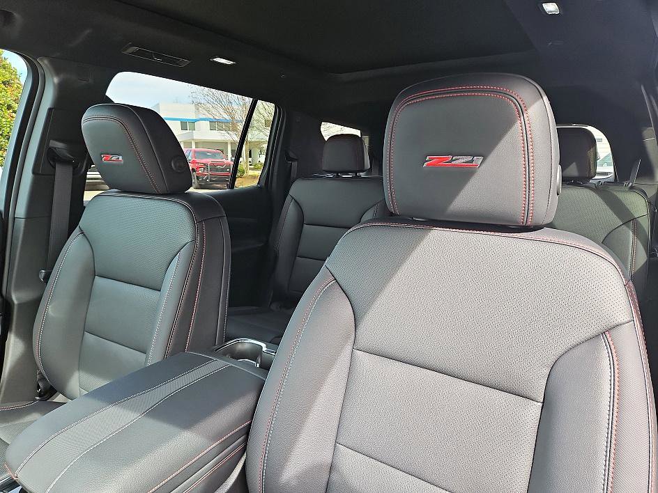 New 2026 Chevrolet Traverse Z71 w/ Enhanced Driving Package AWD/4WD image 16