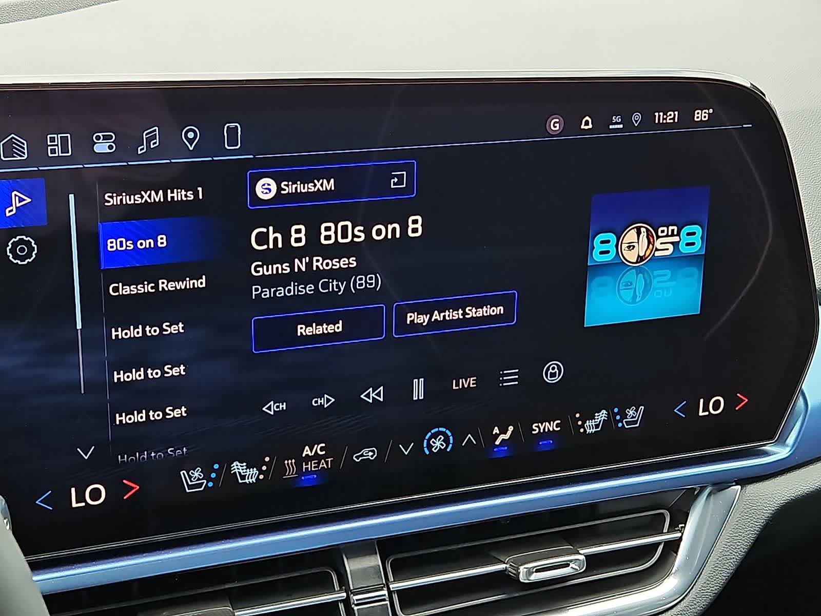 New 2026 Chevrolet Equinox EV LT w/ Convenience Package II FWD image 15