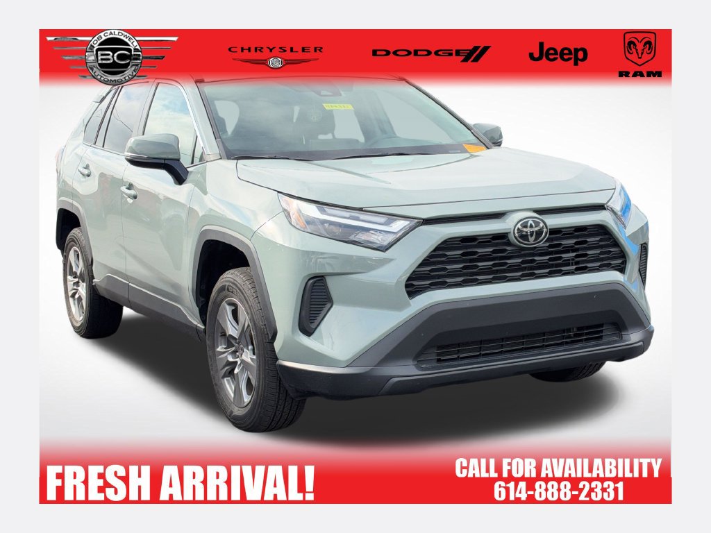 Used 2023 Toyota RAV4 XLE w/ Convenience Package