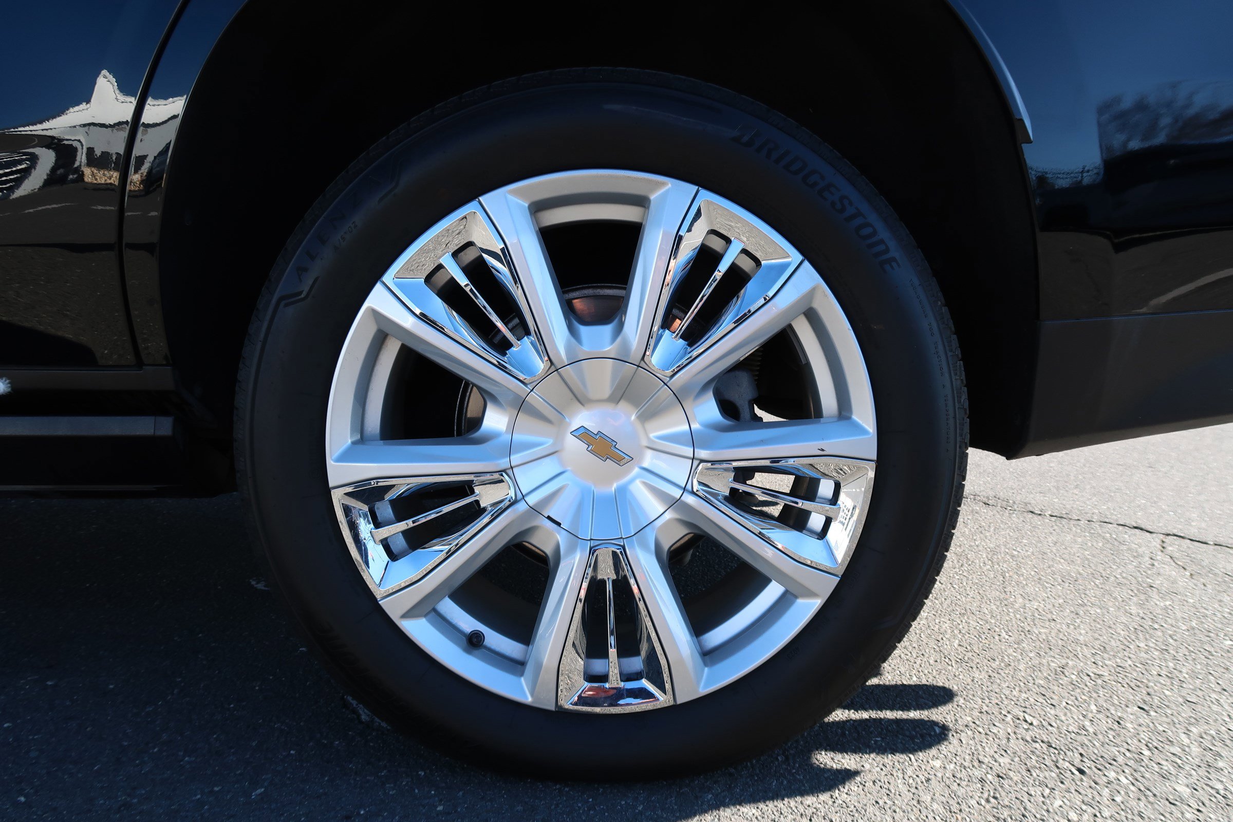 Certified 2024 Chevrolet Tahoe High Country image 45