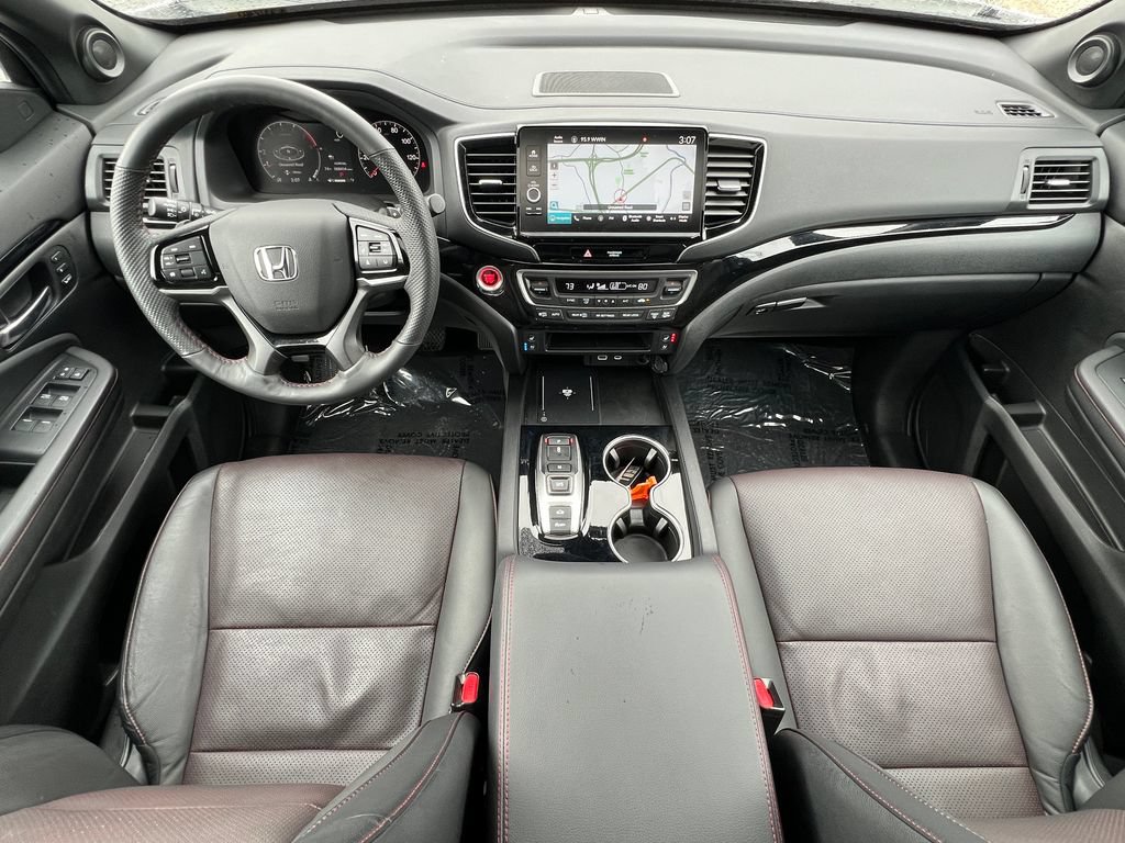 Used 2026 Honda Ridgeline Black Edition image 17