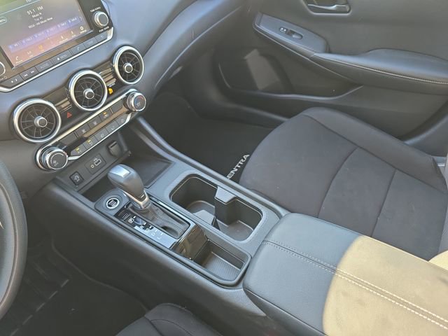 Used 2025 Nissan Sentra S FWD image 30