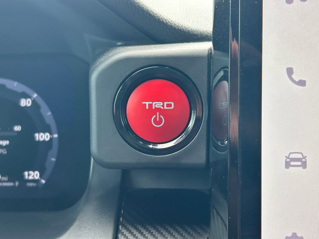 Used 2024 Toyota Tacoma TRD Pro AWD/4WD image 31