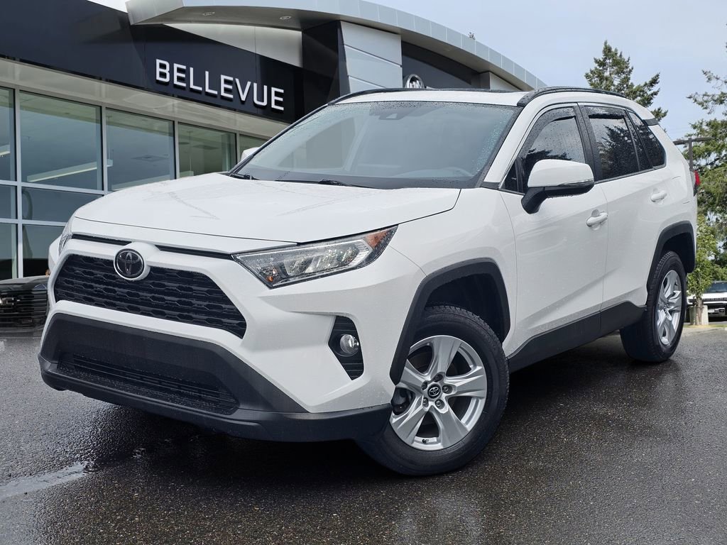 Used 2020 Toyota RAV4 XLE w/ Convenience Package AWD/4WD image 1