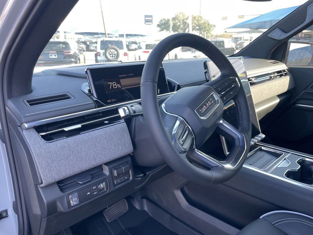 New 2026 GMC Sierra EV Elevation w/ LPO, Elevation Dark Package image 32