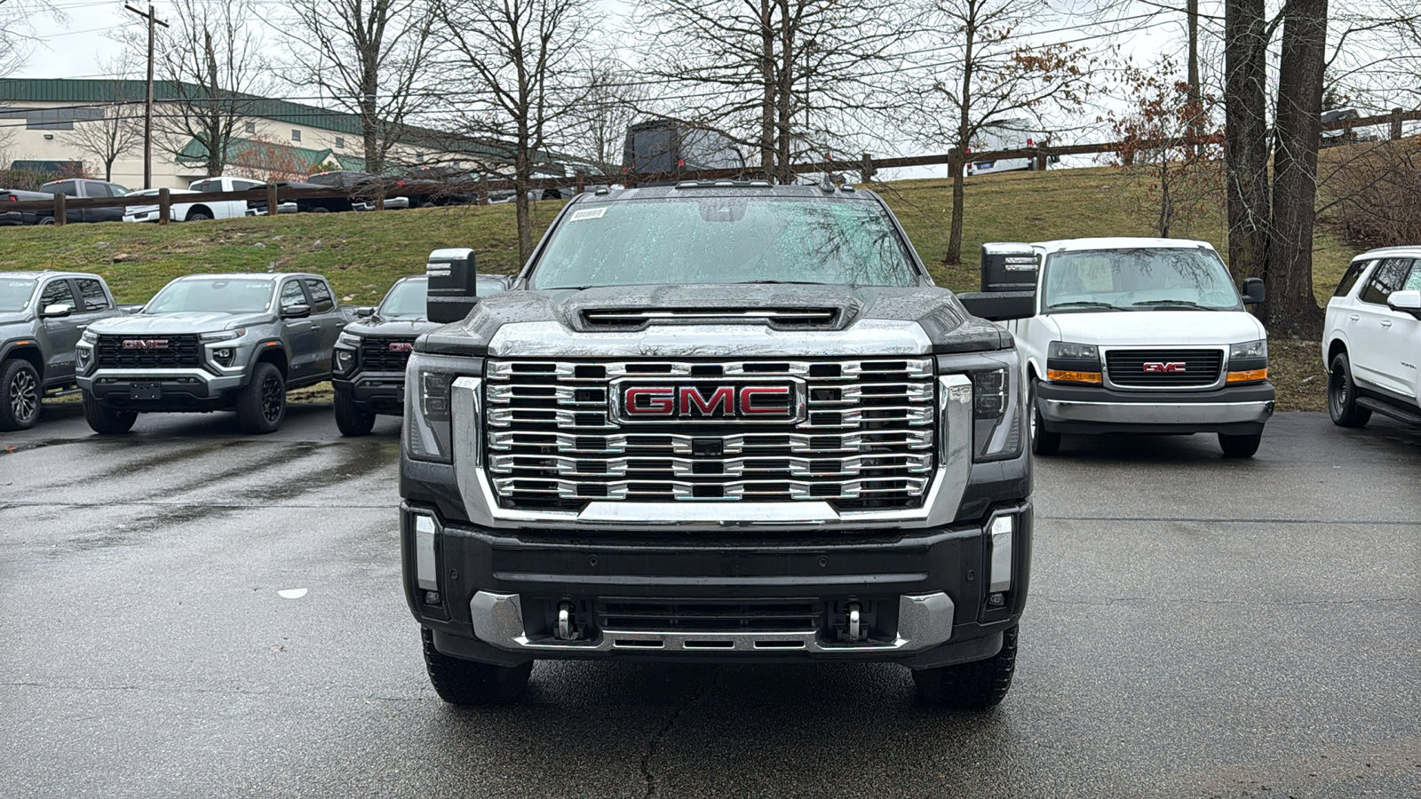 New 2026 GMC Sierra 3500 Denali w/ Denali Reserve Package image 3