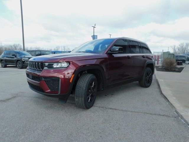 New 2026 Jeep Grand Cherokee Altitude AWD/4WD image 4