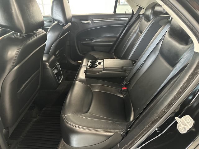 Used 2015 Chrysler 300 Limited w/ 300 Premium Group AWD/4WD image 27