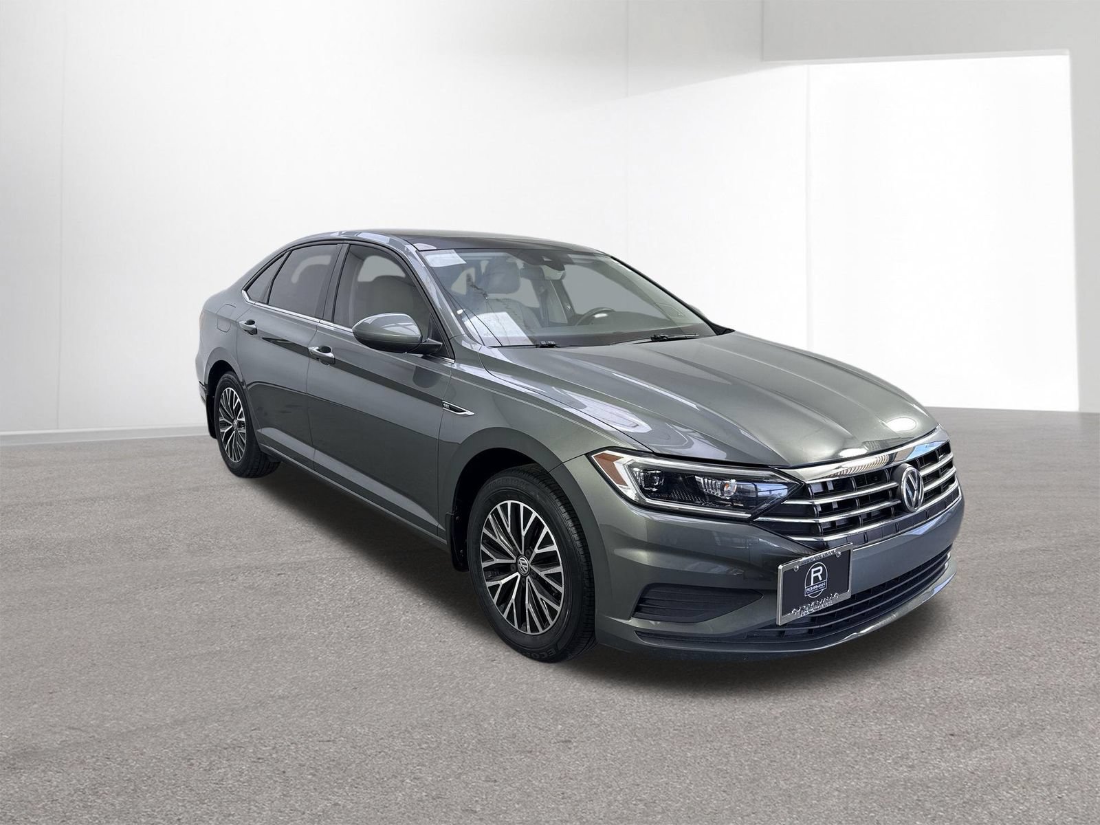 Used 2019 Volkswagen Jetta SEL FWD image 3