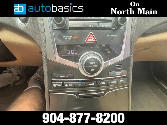 Used 2017 Hyundai Azera Limited FWD image 39