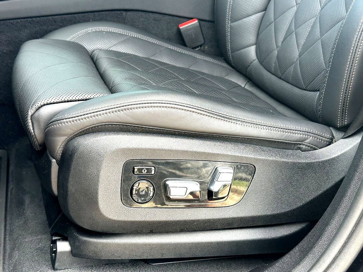 Certified 2024 BMW X6 M60i image 15
