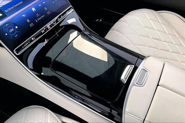 Certified 2022 Mercedes-Benz S 580 4MATIC Sedan w/ AMG Line Package image 12