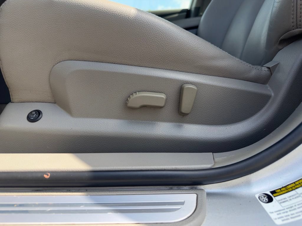Used 2011 Nissan Altima 2.5 S w/ Convenience Pkg FWD image 21