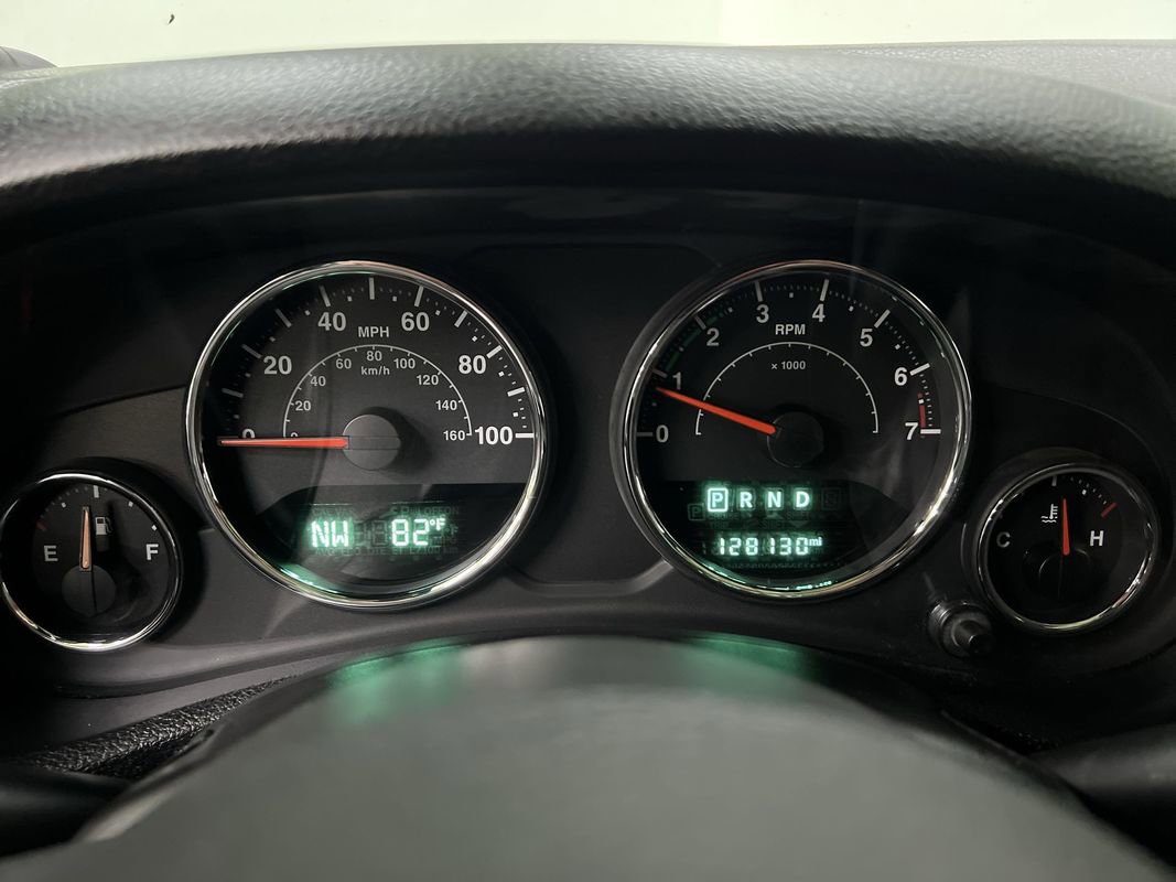 Used 2015 Jeep Wrangler Unlimited Sport w/ Quick Order Package 24S AWD/4WD image 18