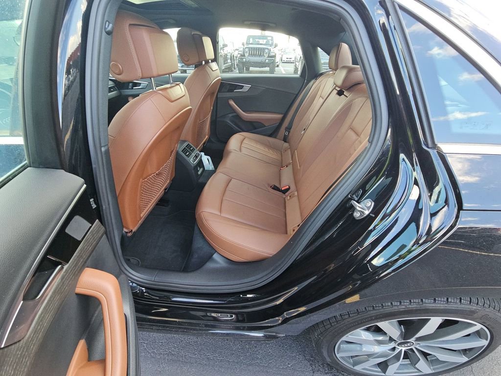 Used 2021 Audi A4 2.0T Premium w/ Convenience Package image 4