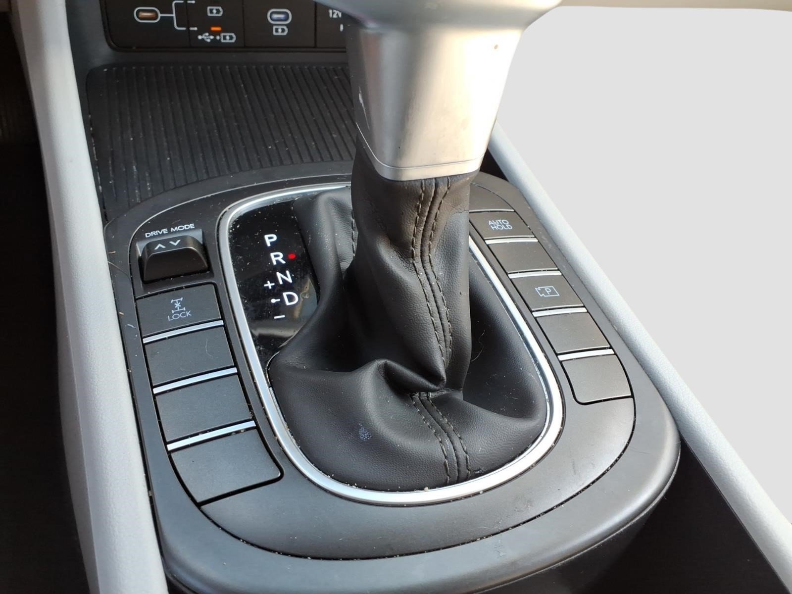 Used 2025 Hyundai Kona SEL AWD/4WD image 21
