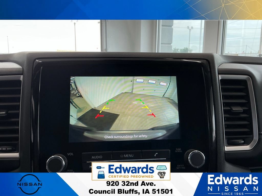 Used 2024 Nissan Frontier SV AWD/4WD image 23