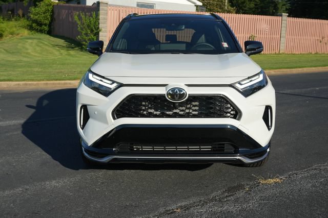 Used 2025 Toyota RAV4 XSE w/ Premium Package AWD/4WD image 2