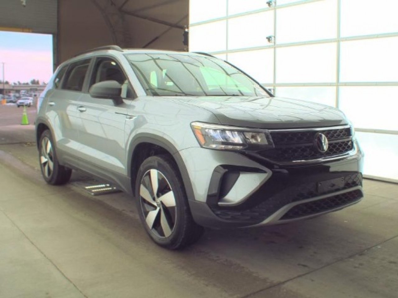 Used 2024 Volkswagen Taos S image 4