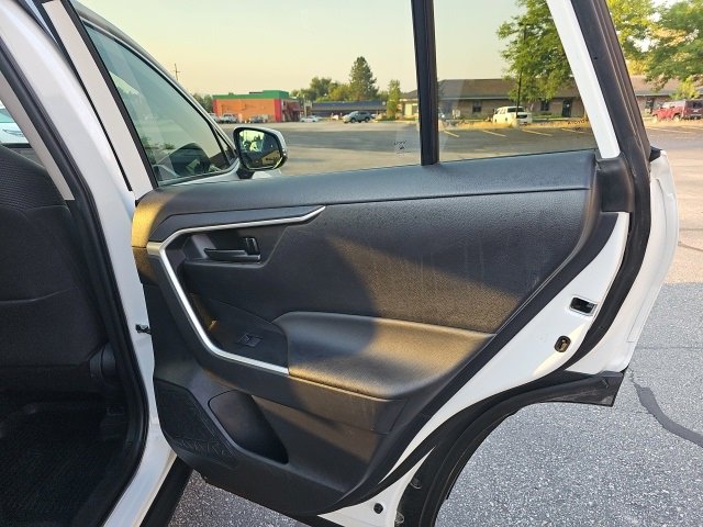 Used 2023 Toyota RAV4 LE image 13