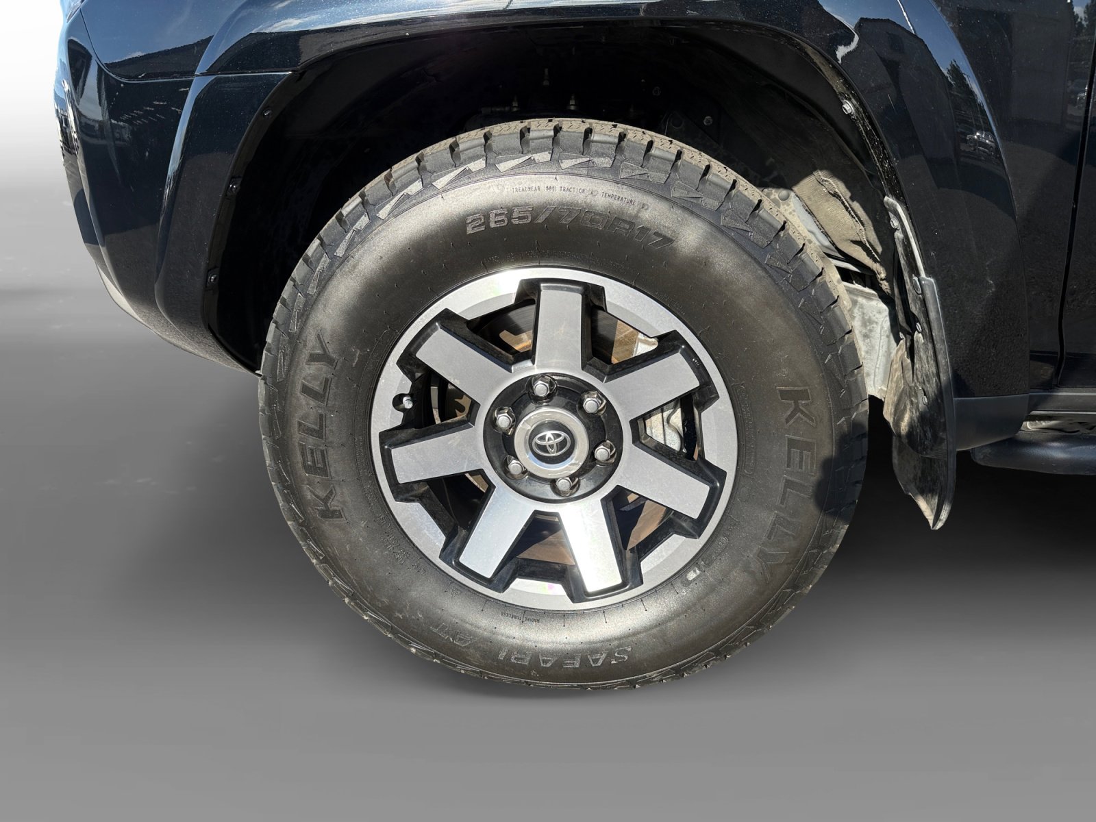 Used 2022 Toyota 4Runner TRD Off-Road Premium w/ Moonroof Package image 9