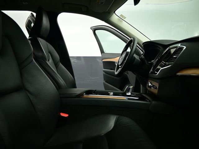 Used 2023 Volvo XC90 B6 Plus w/ Protection Package image 59
