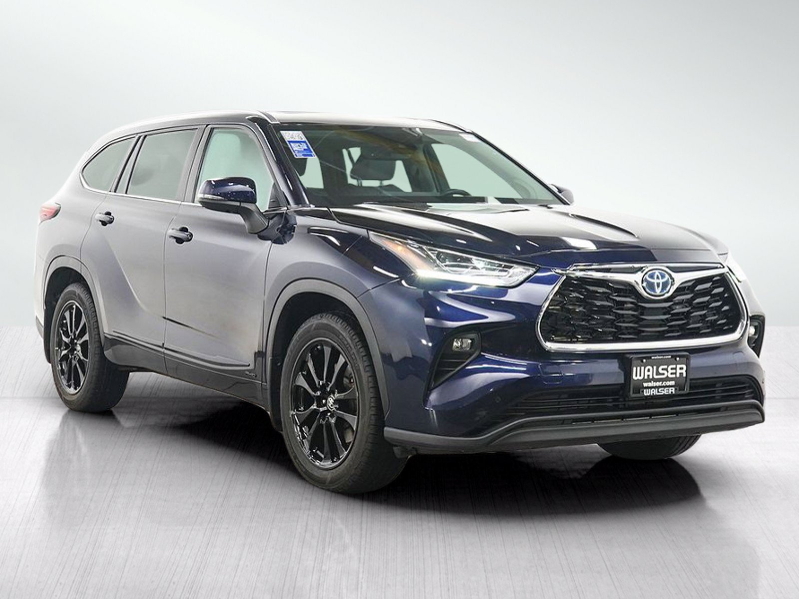 Used 2023 Toyota Highlander Limited AWD/4WD image 8