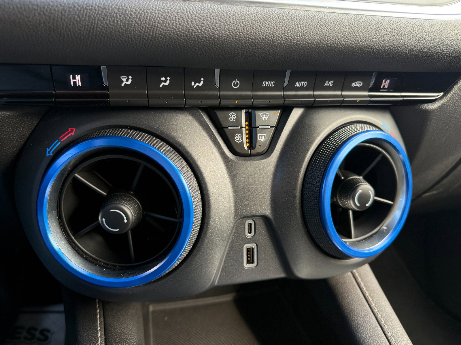 Used 2023 Chevrolet Blazer LT w/ LPO, Cargo Package image 31