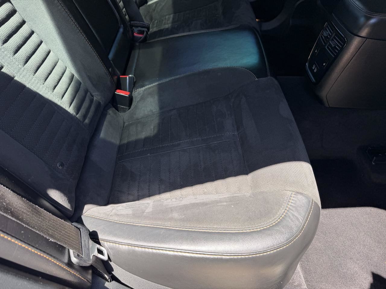 Used 2018 Dodge Charger R/T RWD image 49
