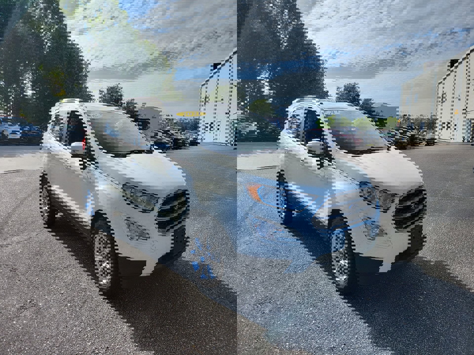 Used 2021 Ford EcoSport SE w/ SE Convenience Package FWD image 1