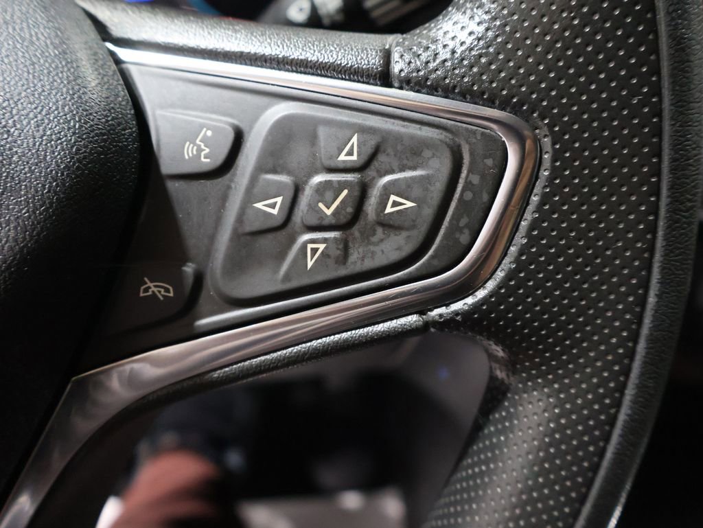 Used 2021 Chevrolet Equinox LT image 35