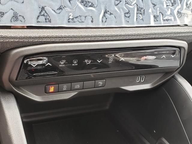 New 2026 Jeep Cherokee Laredo AWD/4WD image 10