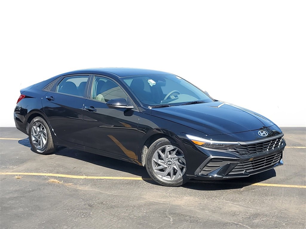 Used 2024 Hyundai Elantra SEL