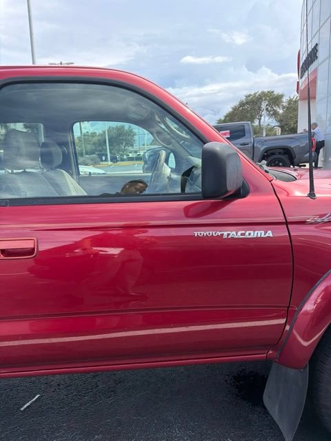 Used 2004 Toyota Tacoma 4x4 Double Cab w/ Convenience Pkg image 9