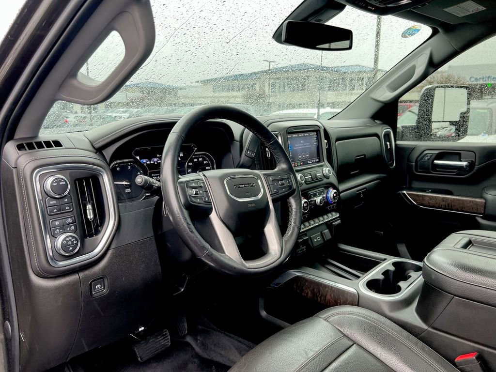 Used 2022 GMC Sierra 3500 Denali image 10
