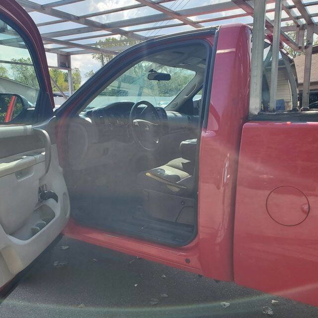 Used 2013 Chevrolet Silverado 3500 W/T image 11