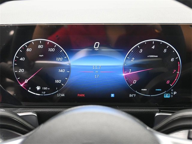 New 2025 Mercedes-Benz GLB 250 image 7