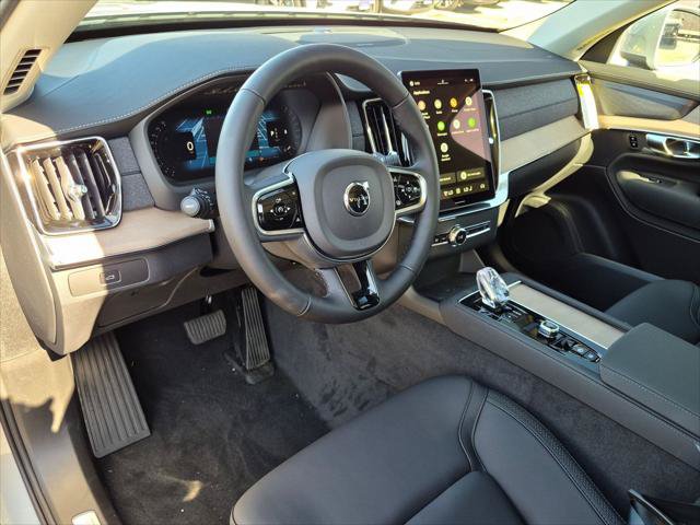 New 2026 Volvo XC90 B5 Plus w/ Protection Package Premier AWD/4WD image 7