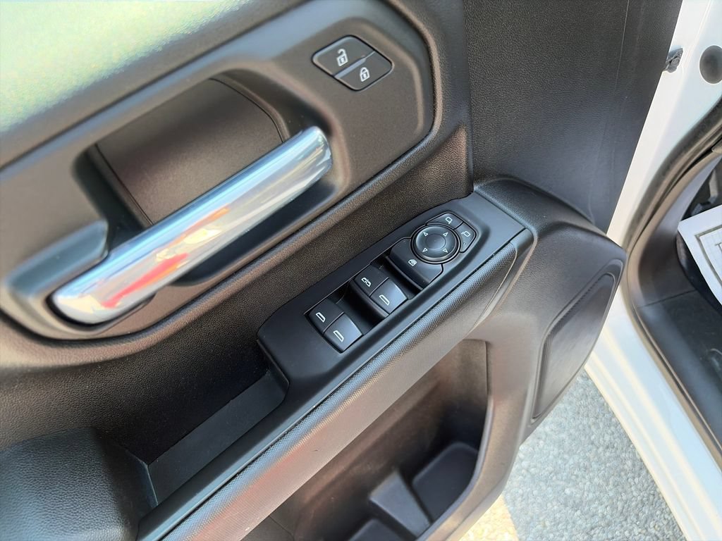 Used 2021 GMC Sierra 1500 4x4 Double Cab w/ Convenience Package image 12