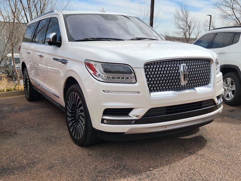 Used 2019 Lincoln Navigator L Black Label w/ Cargo Package image 9