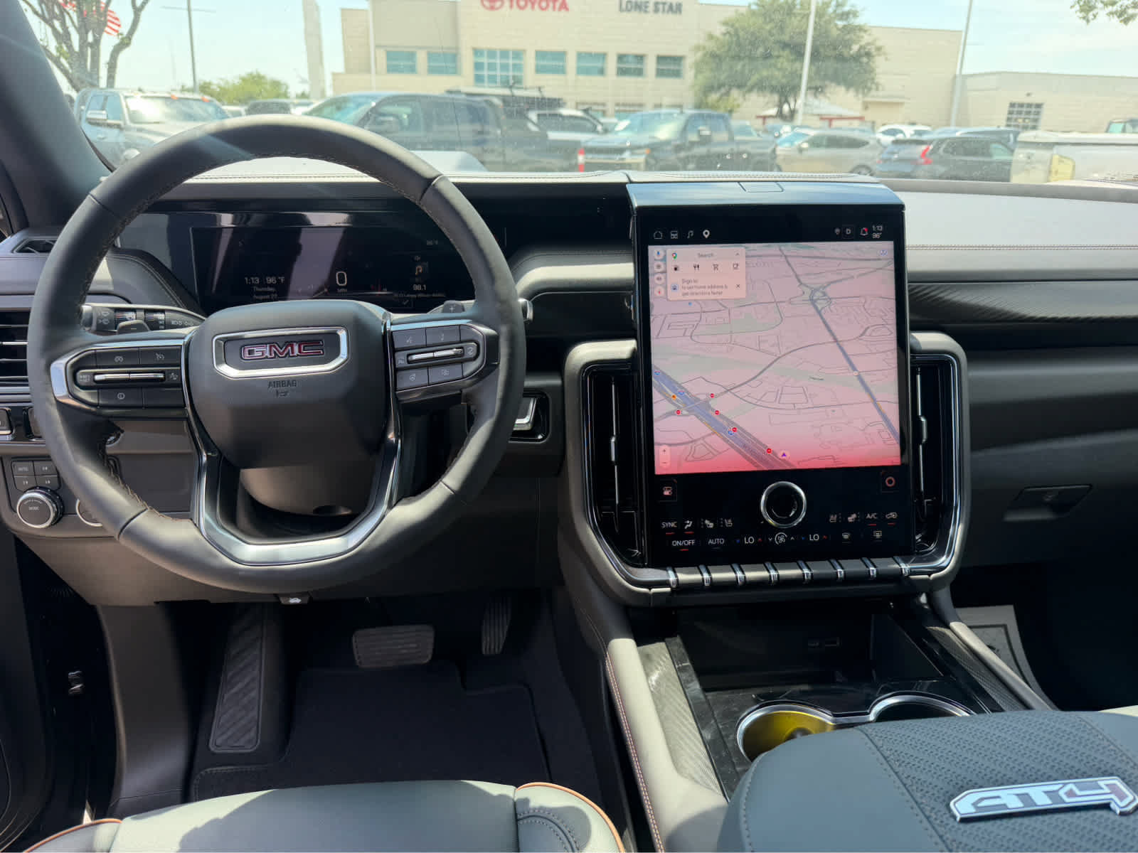Used 2026 GMC Yukon XL AT4 AWD/4WD image 5