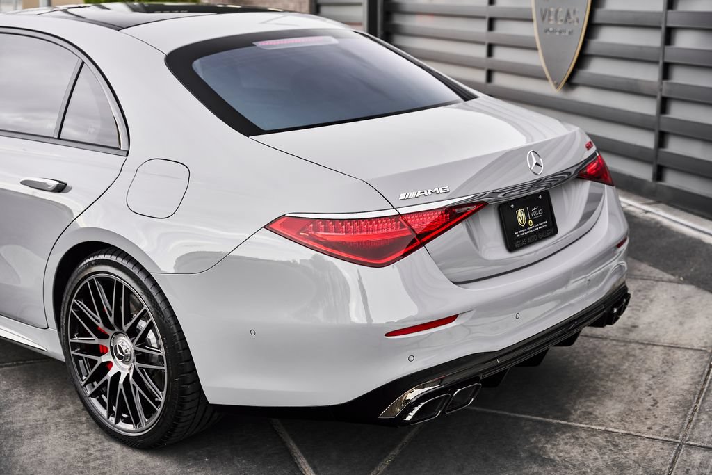 Used 2024 Mercedes-Benz S 63 AMG S w/ Rear Seat Package image 10