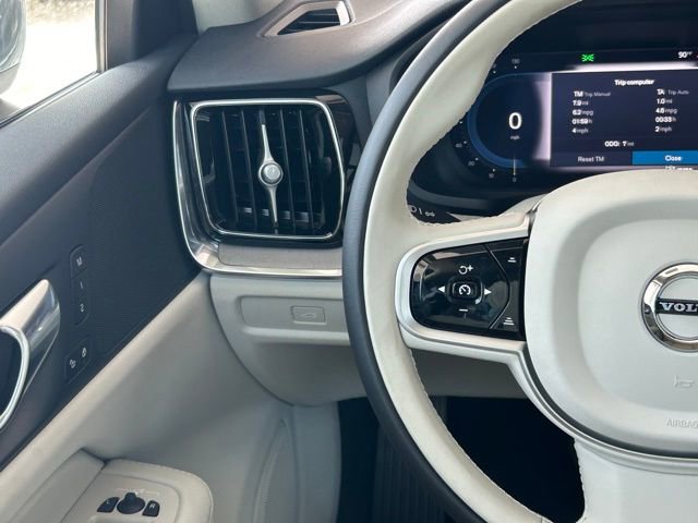 New 2025 Volvo V60 B5 Cross Country Plus w/ Protection Package Premier AWD/4WD image 16