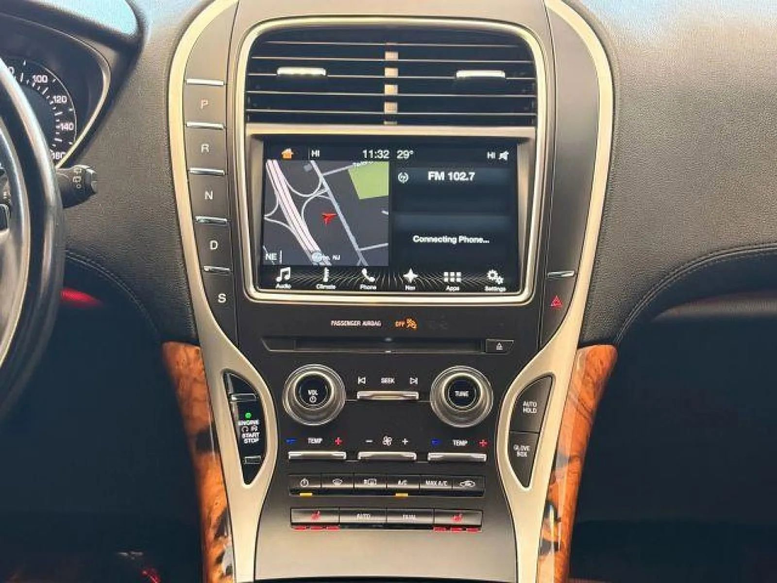 Used 2017 Lincoln MKX Select w/ Select Plus Package image 22