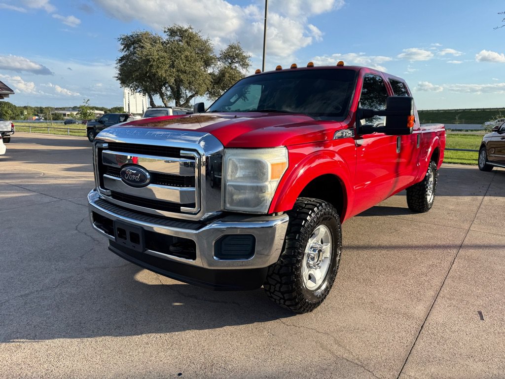 Used 2012 Ford F250 XLT AWD/4WD image 3