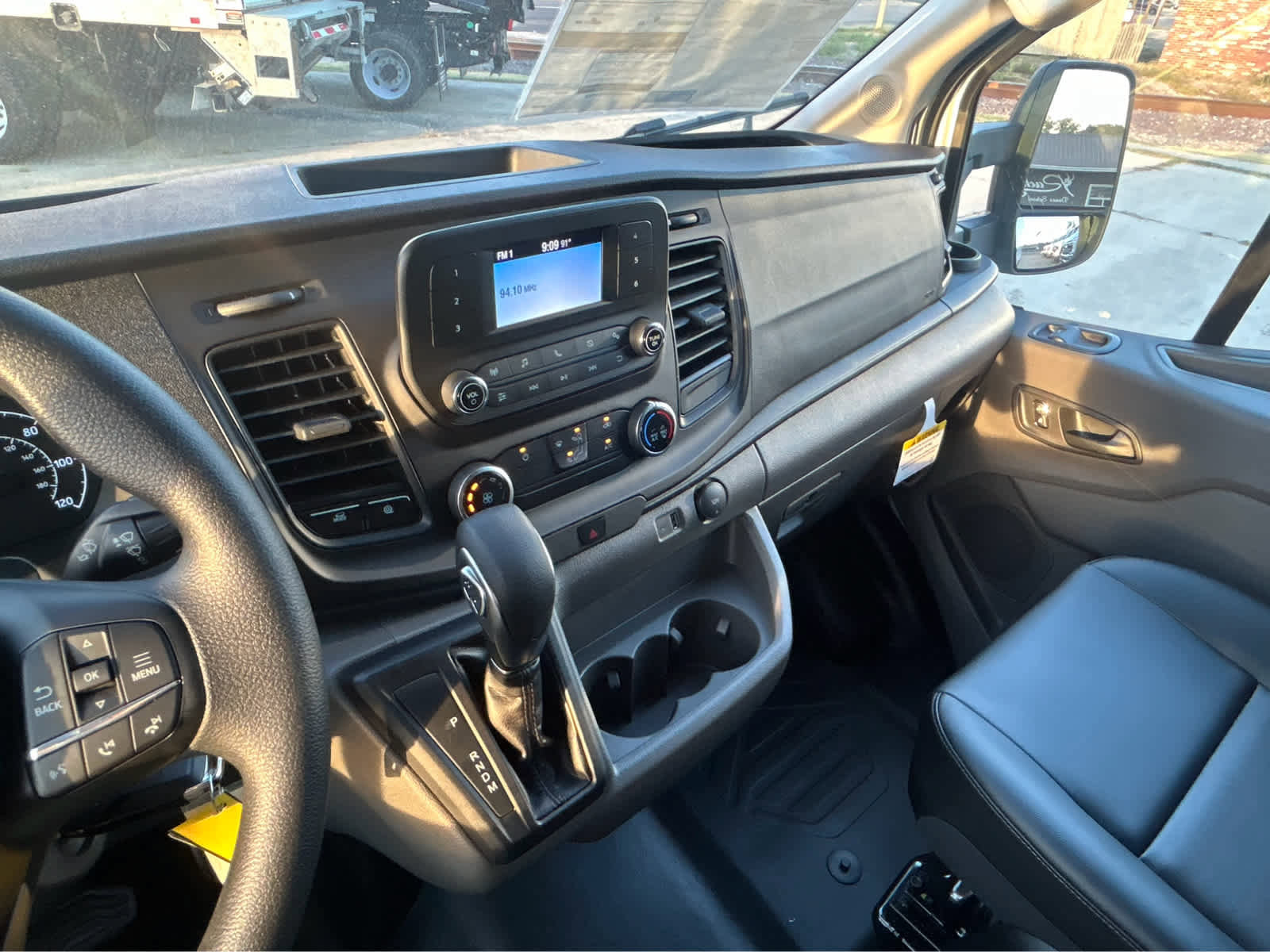 New 2025 Ford Transit 250 148 Medium Roof w/ Load Area Protection Package image 29