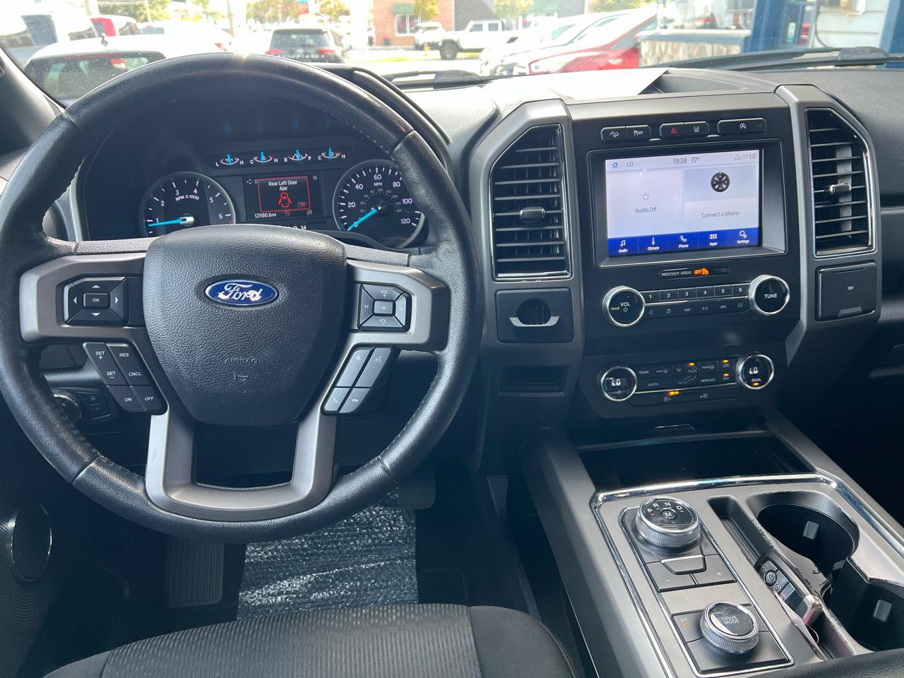 Used 2020 Ford Expedition XLT AWD/4WD image 16