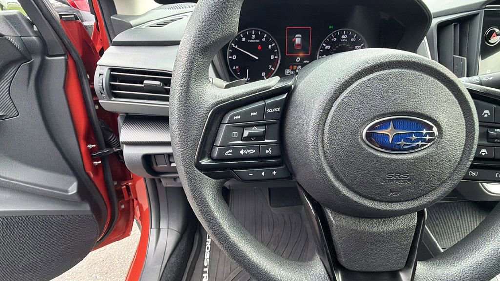 Used 2025 Subaru Crosstrek 2.0i Premium image 27