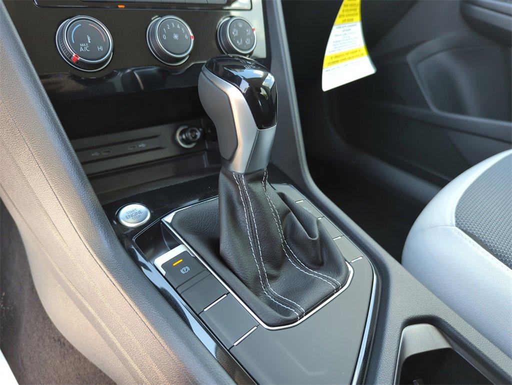 New 2025 Volkswagen Taos S image 31